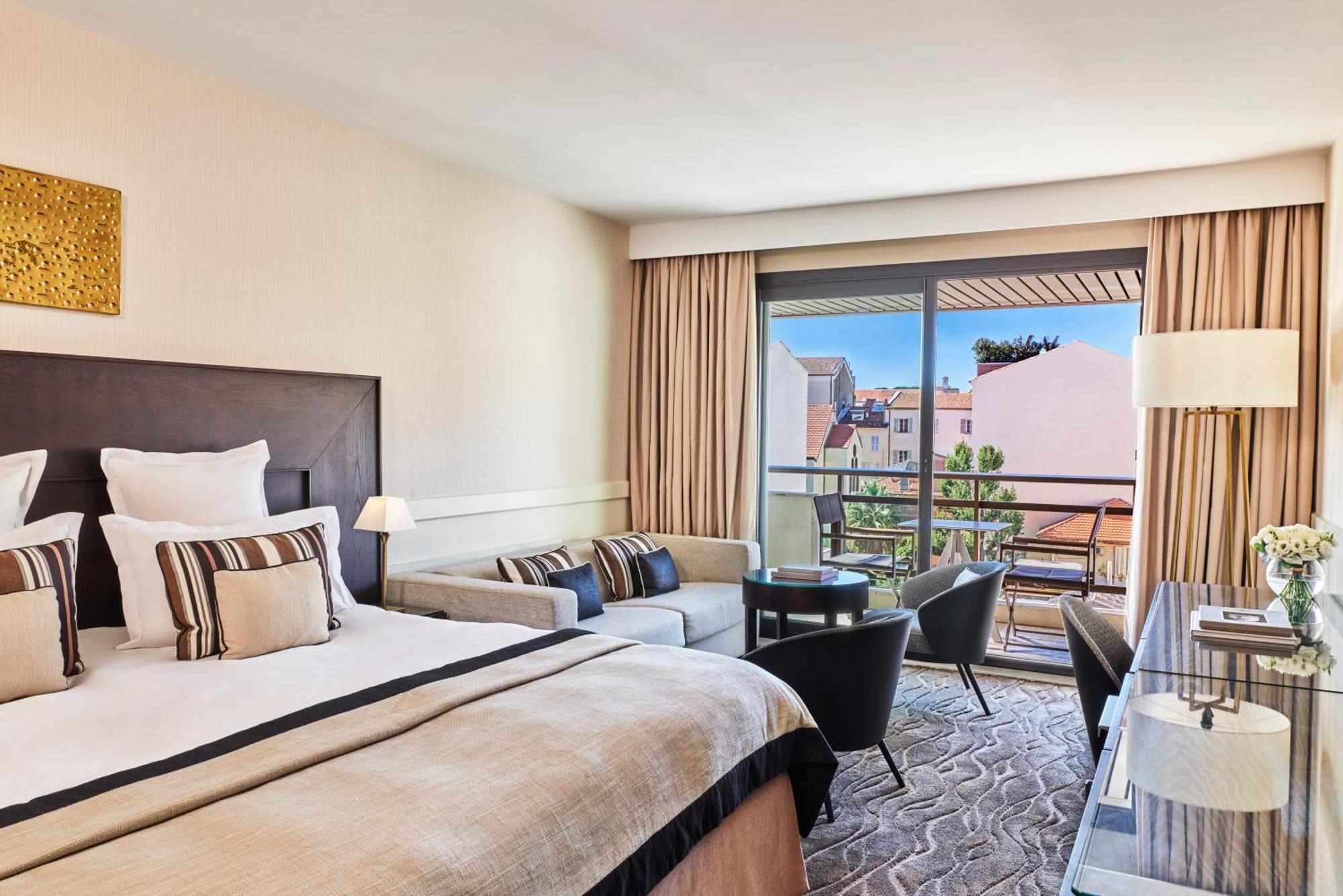 Hotel Barriere Le Gray D'Albion Кан Екстериор снимка